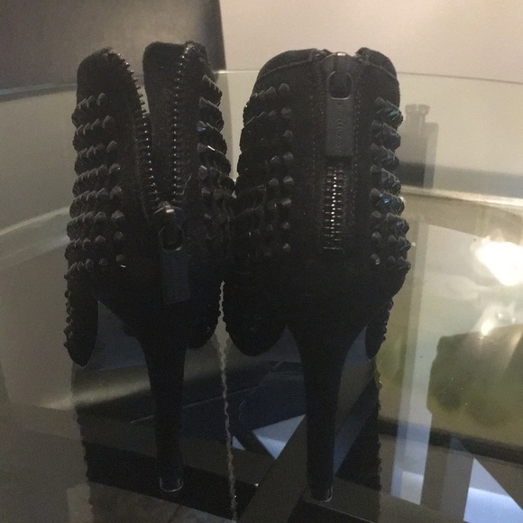 Michael Kors spiked black booties! - Picture 3 of 3